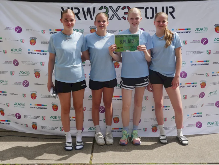 LBW Girls